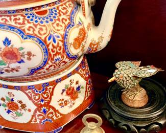 SOME ASIAN FLARE. KAISER MING COFFEE POT.
