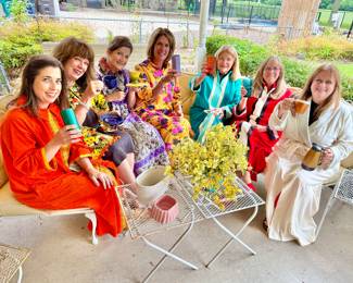 JUST A LEISURELY MORNING WITH VINTAGE ROBES OUT OF THE GOLF COURSE!