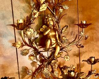 WHAT AN AMAZING WALL SCONCE.