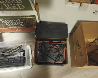 VINTAGE TRAIN ACCESSORIES 