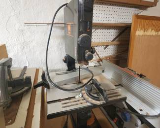 ORTABLE TABLE TOP BAND SAW