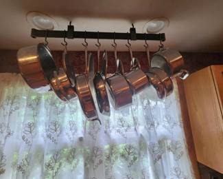 POT HOLDER POTS
