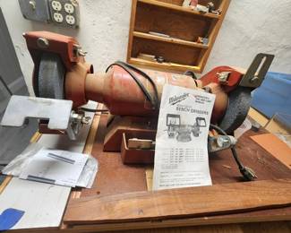 BENCH GRINDER