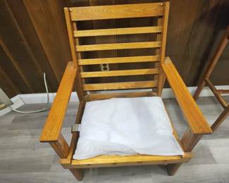 WOODEN SLATE CHAIR
