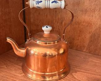 C102 - $20. Vintage Copper Kettle with Delft Blue Handle. Measures 8.75" tall x 8" wide.