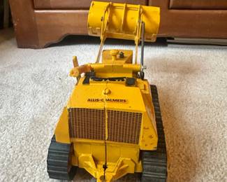 C10 - $120. Vintage Allis Chalmers 12G Diecast Track Loader