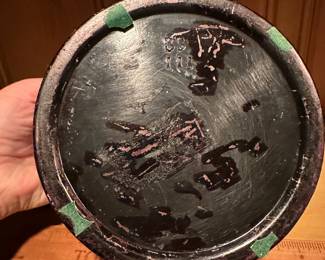 B62 - $10. Decorative Lacquered Box. Lid has been repaired.