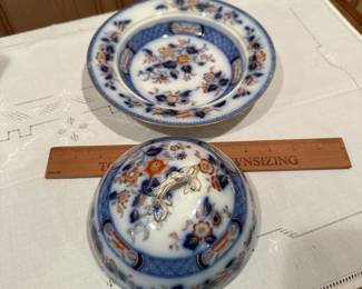 B109 - $85. Antique Lidded Serving Bowl. (Minton?)