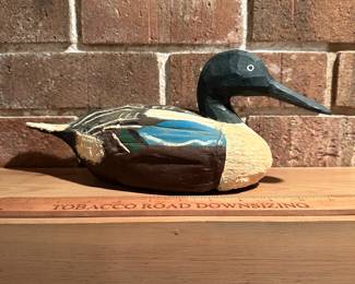 B3 - $40. Made in Italy Decoy #6100. Very light wood - Balsa?
