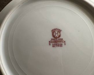 B119 - $75. Noritake Rosemary China Set. Overall pieces are in great condition - 2 with chips.
