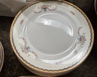 B119 - $75. Noritake Rosemary China Set. Overall pieces are in great condition - 2 with chips.