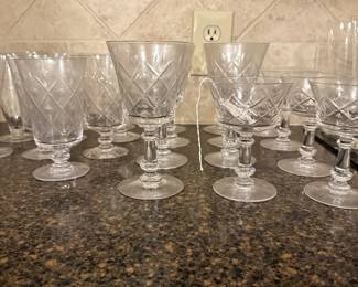 B124 - $40. Vintage Cut Crystal Glasses. 19 pcs - 3 sizes. (3-4 have chips)