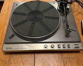 B150 - $40. Toshiba Direct Drive Record Player. Model SR-F200. Untested. No cover.
