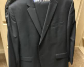 Calvin Klein Suit Size 46