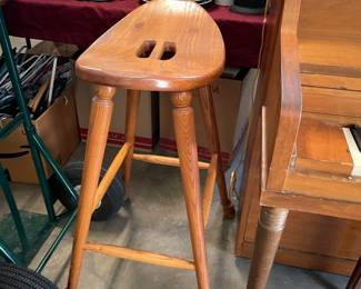 2 Matching bar stools