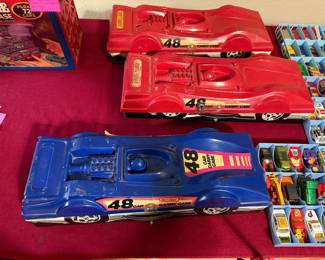 VINTAGE 72 CAR HOTWHEEL, MATCHBOX ,LESNEY , CASE