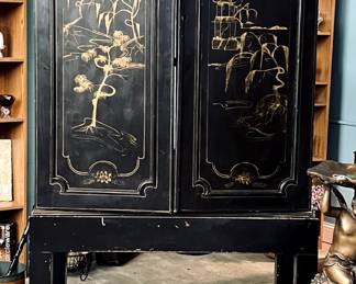 Greenbrier cabinet