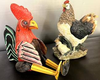 Rooster shelf sitter and resin hen and chicks