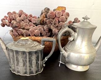 Sheffield style teapot, Woodbury Pewterers coffee pot