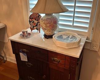 Eastlake washstand, lamp, PUMC plate