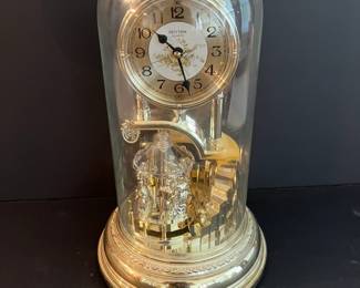 Vintage Rhythm Japan Musical Animated Quartz Anniversary Glass