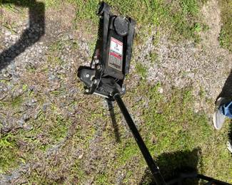3 Ton Hydraulic Floor Jack