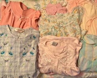 Vintage Robes, House Dresses & Pajamas
