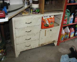 cabinet