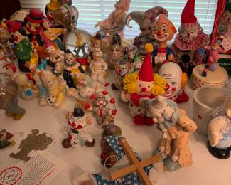 Clowns, clowns, and more clowns