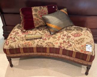 Paul Roberts Style Bench, Throw Pillows 