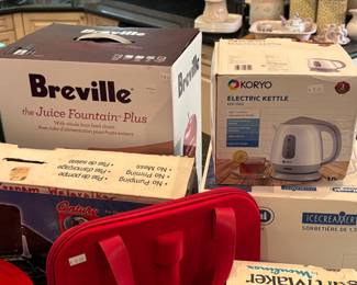 Electric Kettle, Ice Cream Maker, Breville Juicer