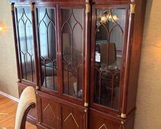Kindel Style Neo-Classical China Cabinet Includes Key & Shelves