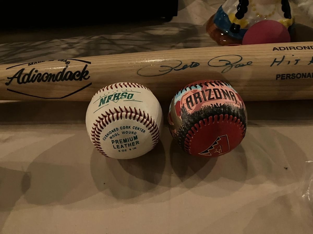 Pete Rose Signed Bat
