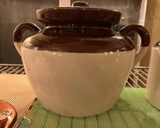 McCoy Bean Pot