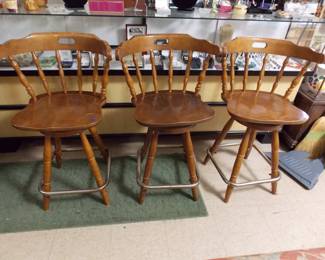 3 Bar Stools