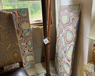 Floor lamp