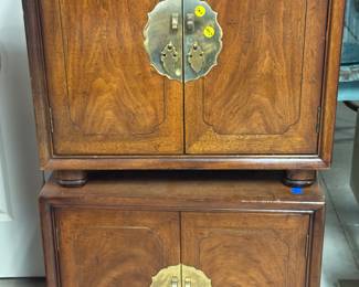 Pair of vintage Henredon Asian influenced side tables/cabinets