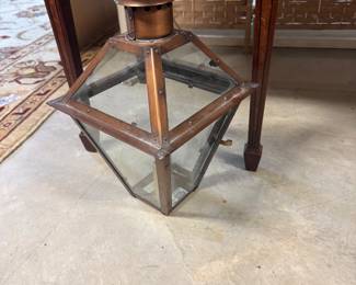 Bevelo copper light