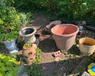 GARDEN!! Clay Pots all Sizes, Strawberry Pot, Plastic Pots