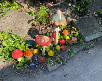 OUTDOOR DECOR!!