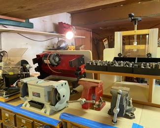GARAGE!!! ROUTERS