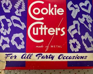 Vintage Cookie Cutters/Box