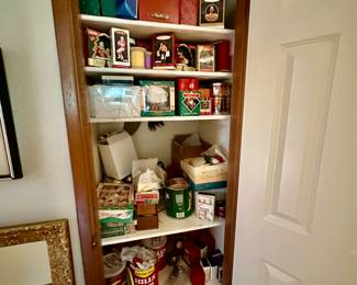 Christmas Decor - most new in boxes
