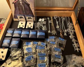 Star Wars Jewelry - many in packages