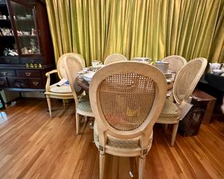 Dining set with 6 chairs and leaves