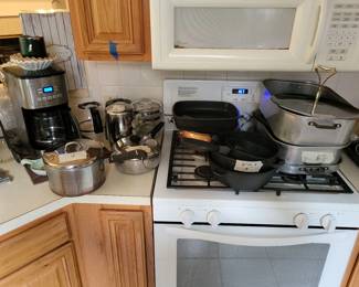 more kitchen items