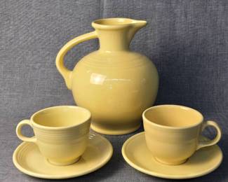 FIESTA 5PC Set Carafe 2 Teacups With 2 Dishes, Pale Yellow.