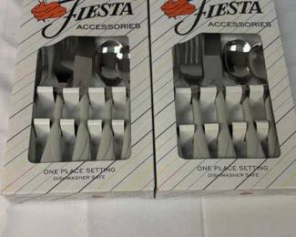 FIESTA, 2PC Place Setting In Pearl Grey