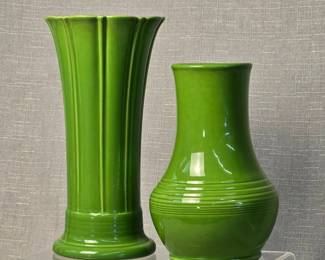 FIESTA 2PC Set Medium Flared Vase Royale Vase, Shamrock Green The Homer Laughlin China Co.