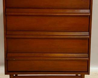 1314 - Style House Walnut 4 Drawer Chest 43 x 34 x 18